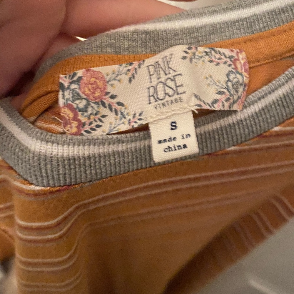 PINK ROSE TANK - Picture 2 of 2